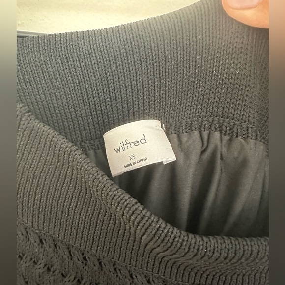 Wilfred Heirloom knit crochet skirt (in BLACK) - Picture 5 of 6